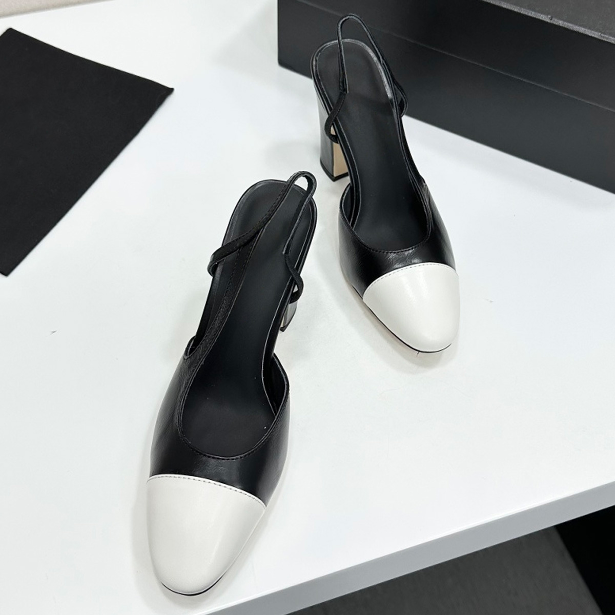 2026 Women's Two-Tone Slingbac - Casual Sandal Leather ulasan dan harga