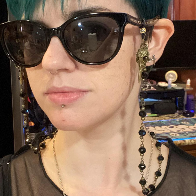 Gothic Ornate Raven Statement  - Sunglass Retainer Cord ulasan dan harga